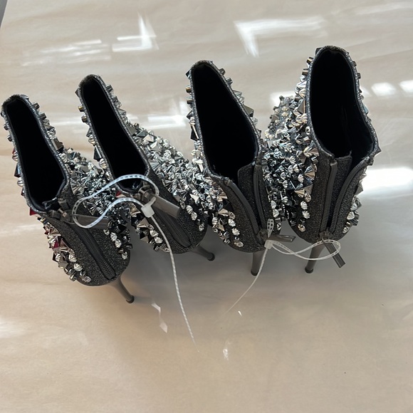 Steve Madden Shine Rhinestone Embellished Booties - Picture 7 of 14